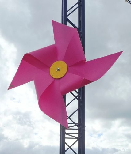 00386 windmolentje fuchsia